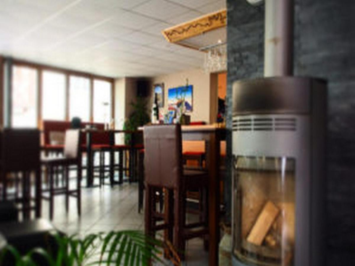 Weincafé Korkenzieher Briedel Extérieur photo