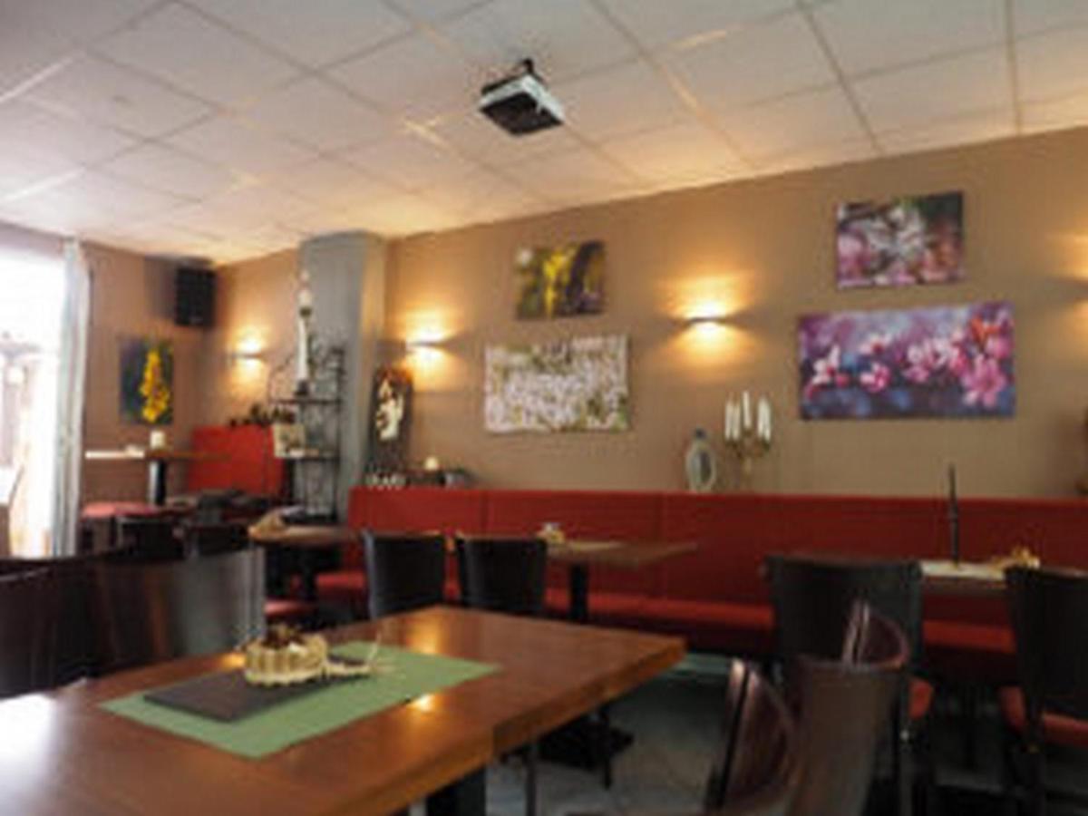 Weincafé Korkenzieher Briedel Extérieur photo